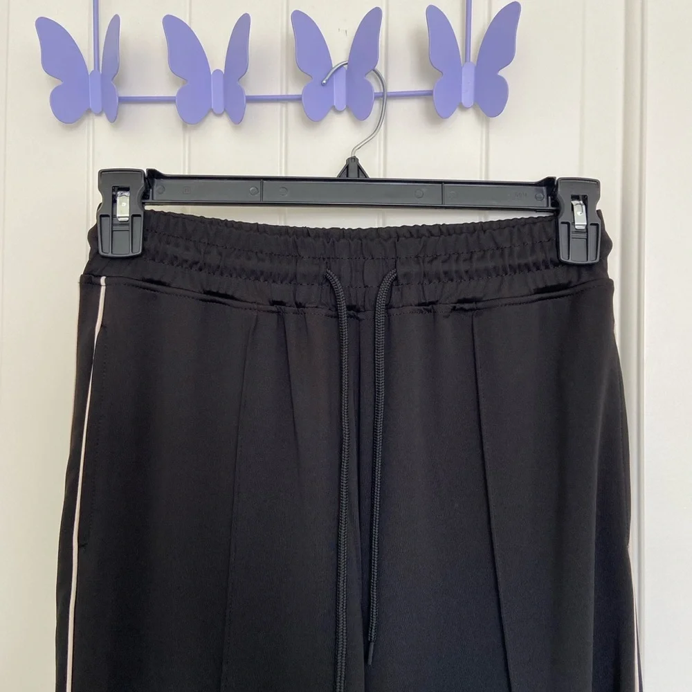EUC |‎ Cotton:On men’s straight cut active drawstring sweatpants — small